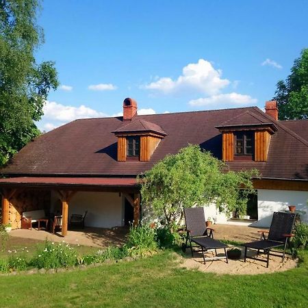 Forest Rustic Apartment Brdy Vesin المظهر الخارجي الصورة